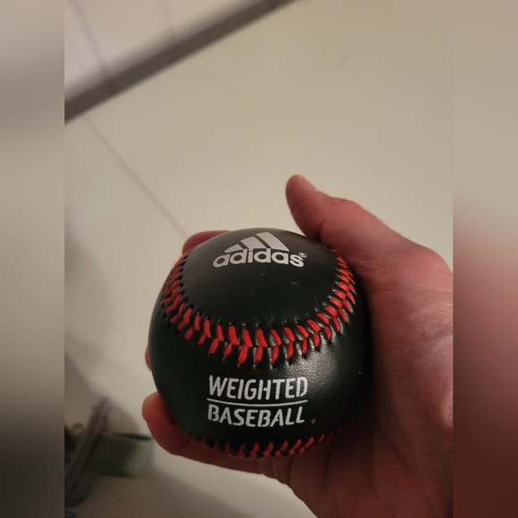 Adidas 9" Weighted Baseballs - Picture 4 of 7